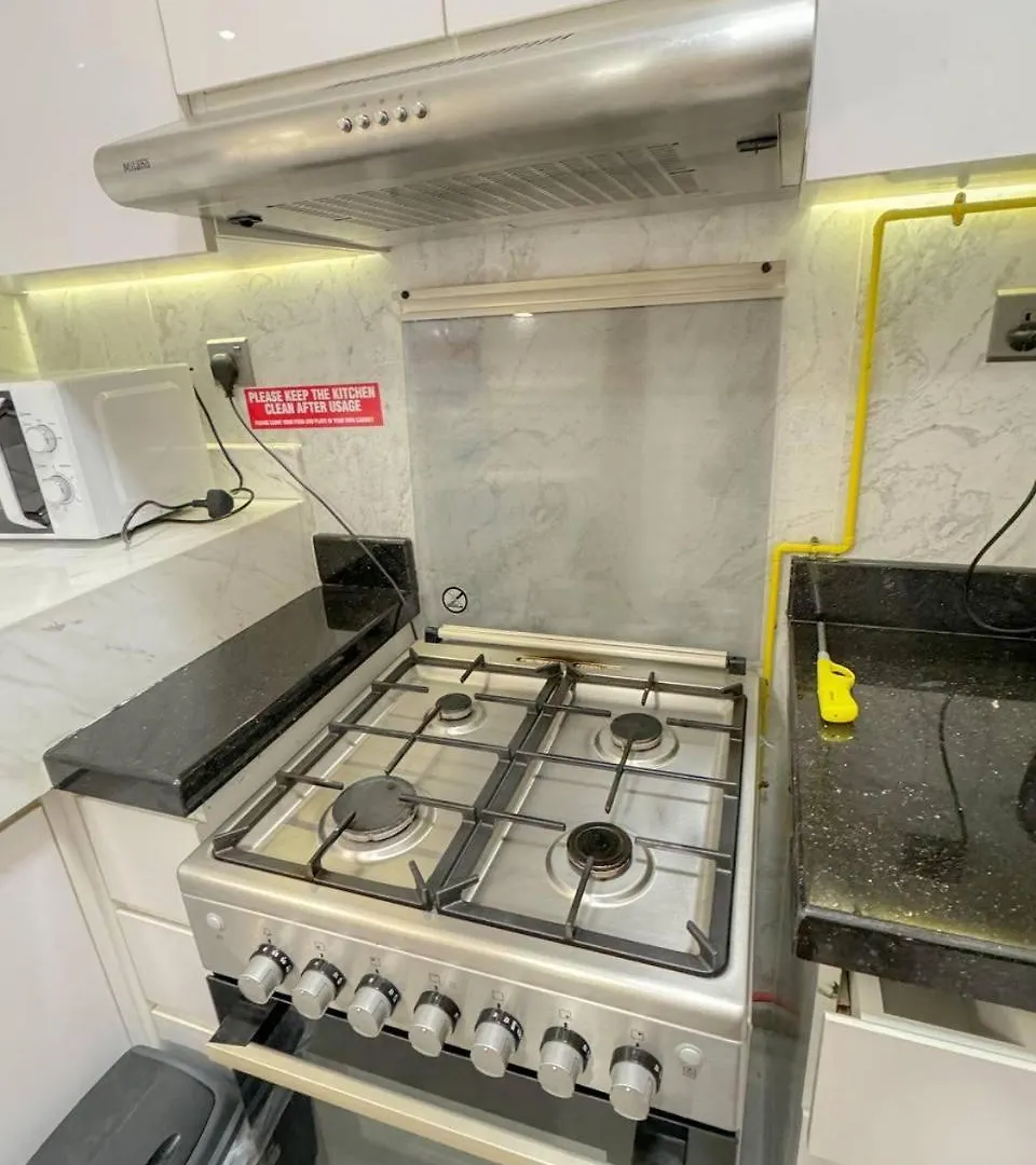 Capsule Hostel Room In Business Bay Near Downtown Dubai